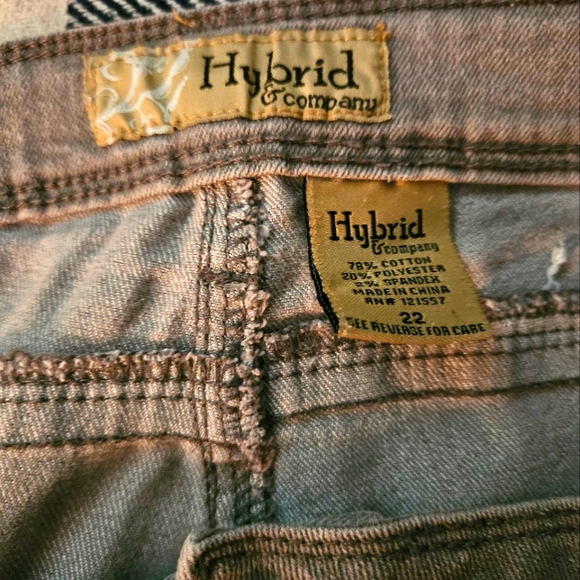 Butt Lifting Bermuda shorts size 22 - Picture 7 of 9